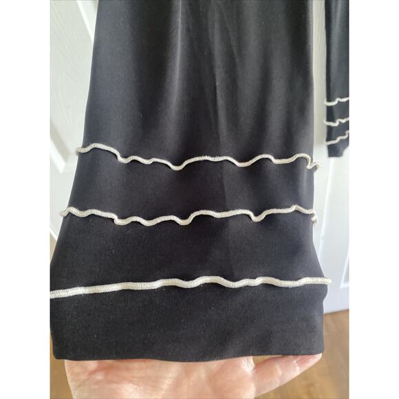 IC Connie K Womens Medium Black Pull On Elastic‎ Waist Ruffle Hem White Piping - Picture 2 of 6